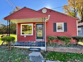 Building Photo - 1987 McVeigh Ave