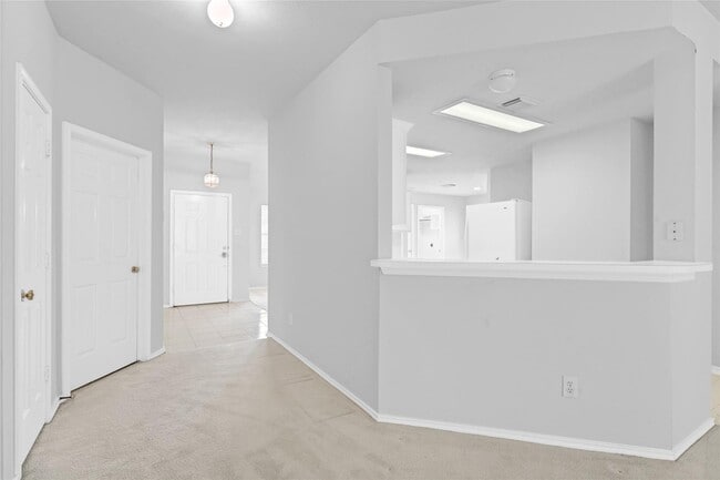 Building Photo - 22703 Holly Lake Dr