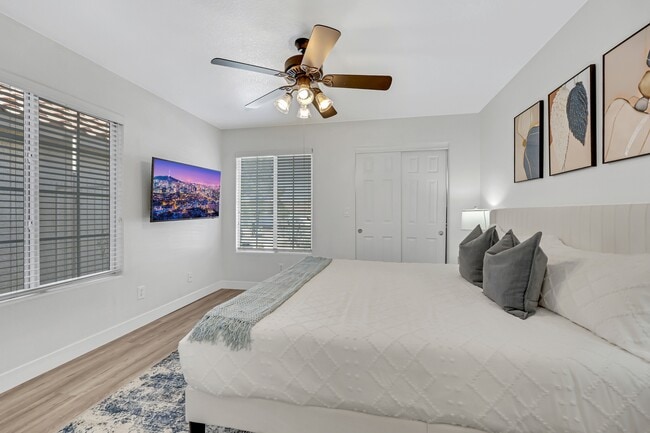 Building Photo - 6649 Star View Ct