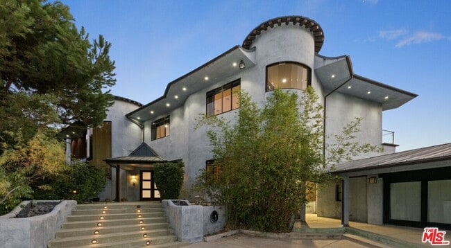 Building Photo - 1799 Correa Way