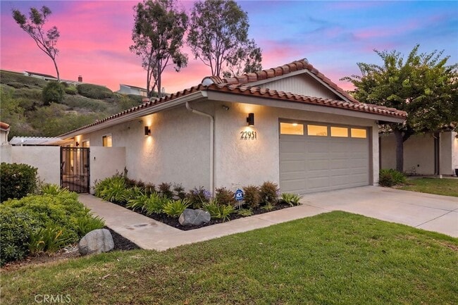 Building Photo - 22951 Via Miramar