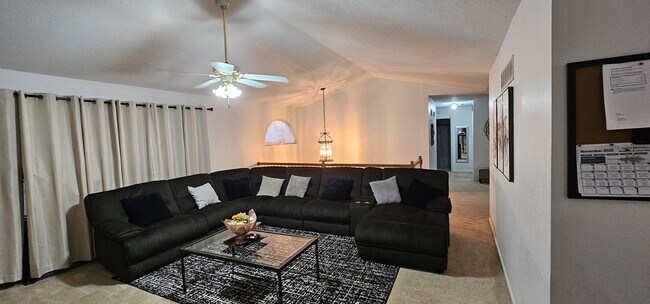 Building Photo - 4162 Whitehall Dr