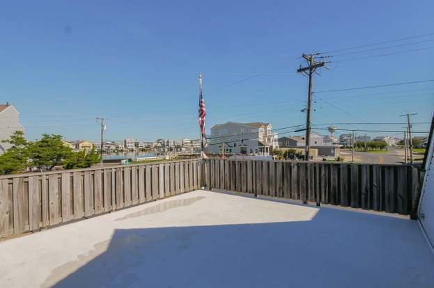 Building Photo - 100 Sheridan Square