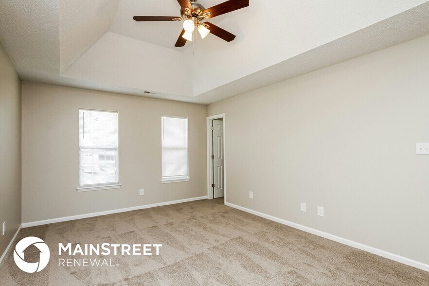 Building Photo - 3676 Lake Spring Ave NW