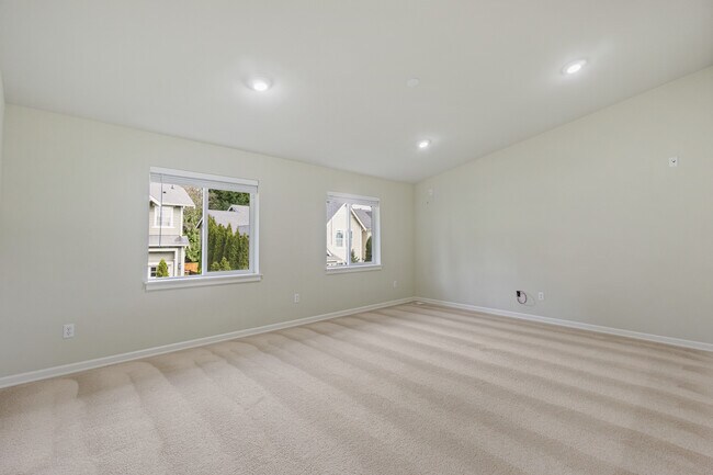 Building Photo - 17212 NE 117th Way