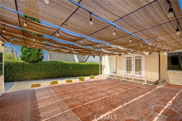 Building Photo - 1560 Ridgeway Dr