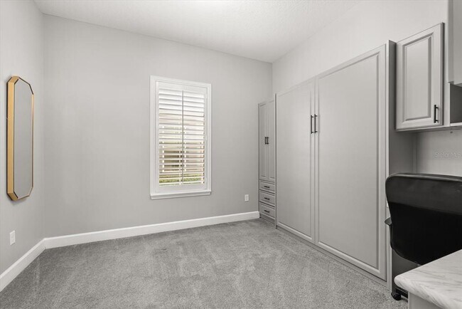 Building Photo - 6875 Arnoldson St