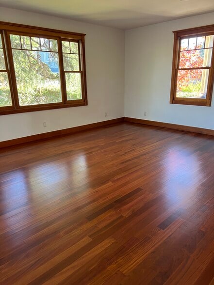 Building Photo - 5825 Saint Paul Ct