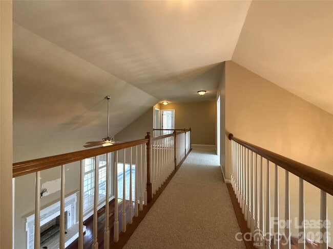 Building Photo - 15816 Feeny Ct