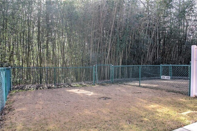 Building Photo - 203 Morris Ln