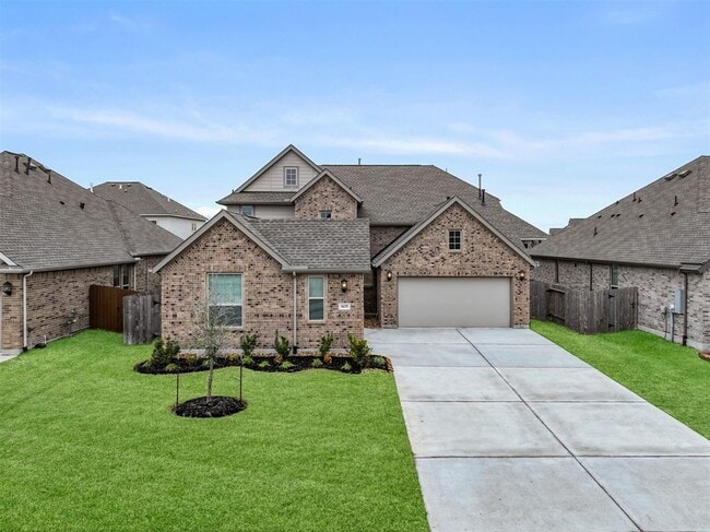 Building Photo - 805 Westwood Dr