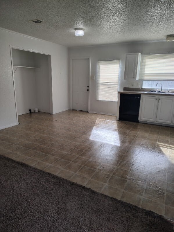 Building Photo - 11810 Greenglen Dr