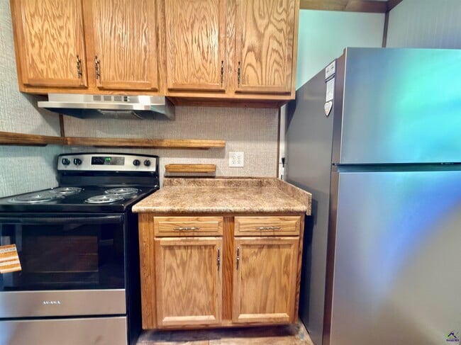 Building Photo - 111 Marilyn Dr