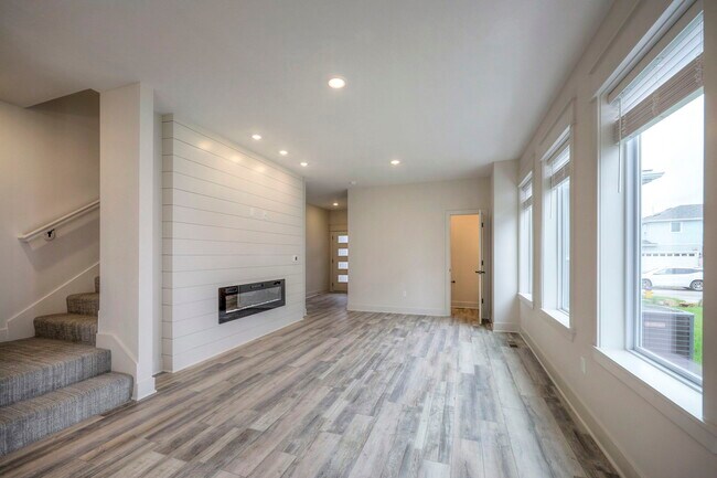 Building Photo - 22906 W 72nd Ter