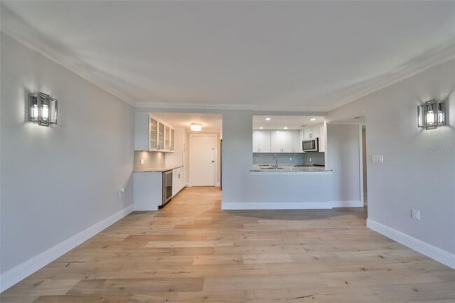 Building Photo - 4141 Bayshore Blvd