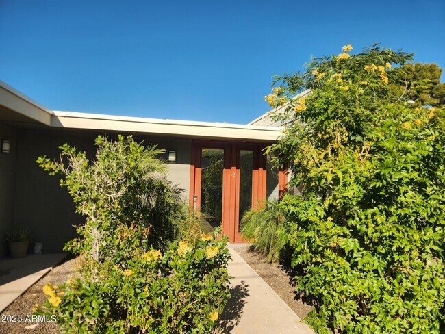 Building Photo - 4419 N 27th St