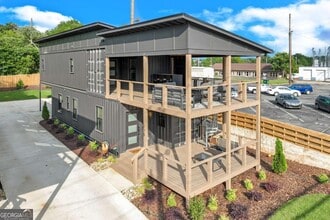 Building Photo - 775 Bradford St NW