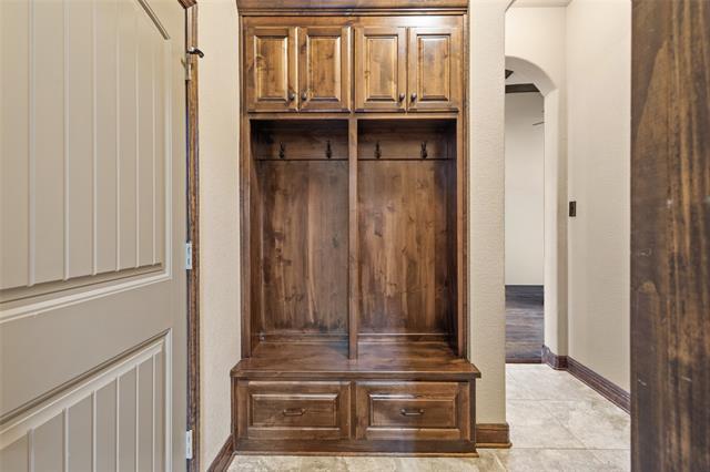 Building Photo - 1317 Bluff Springs Dr