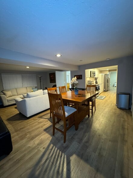 Dining table and galley kitchen - 3104 W Wellesley Ave