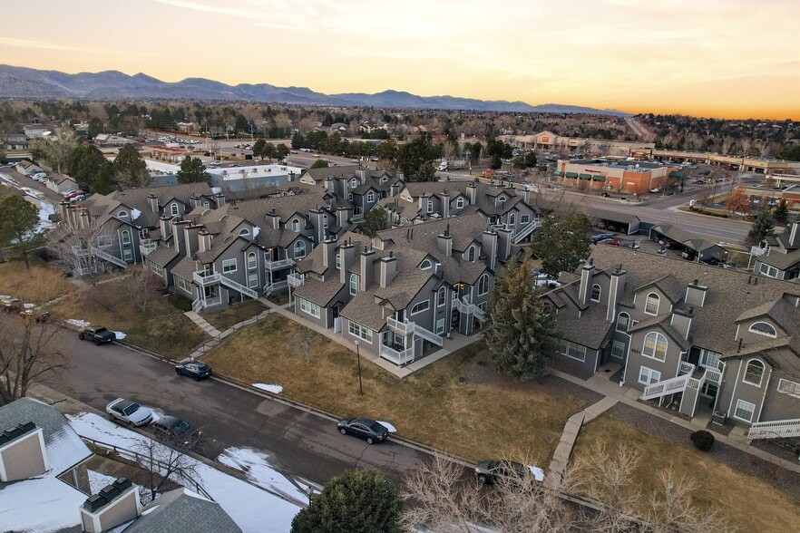 Building Photo - 8327 S Upham Way