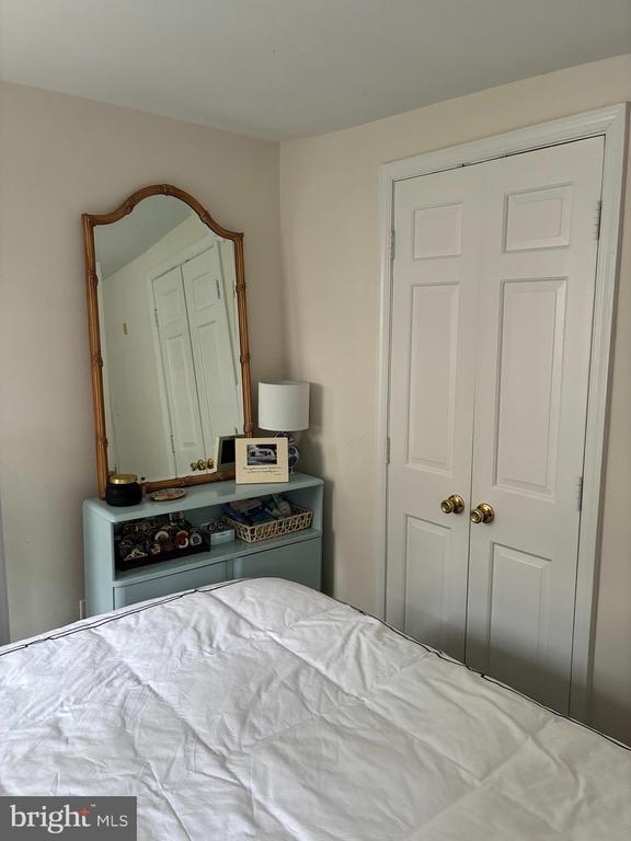 Building Photo - 503 Wilkes St