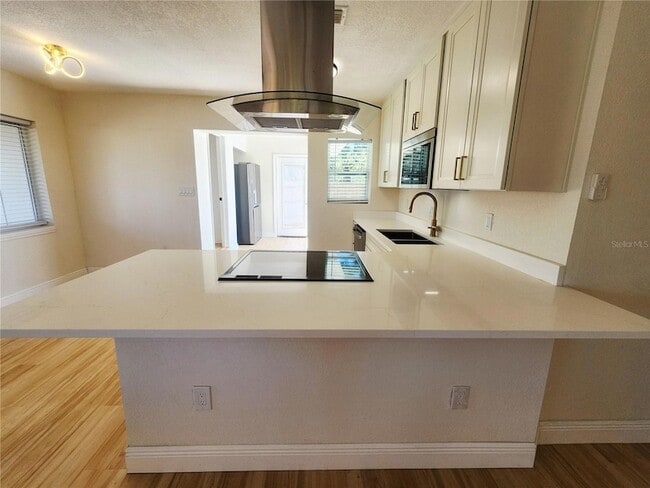Building Photo - 2494 Del Rio Way