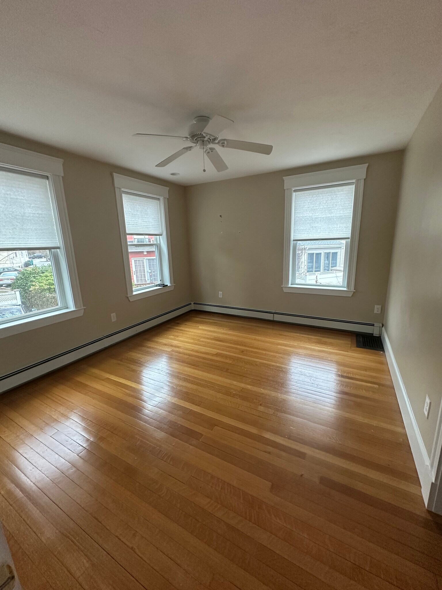 Building Photo - 14 Mishawum Rd