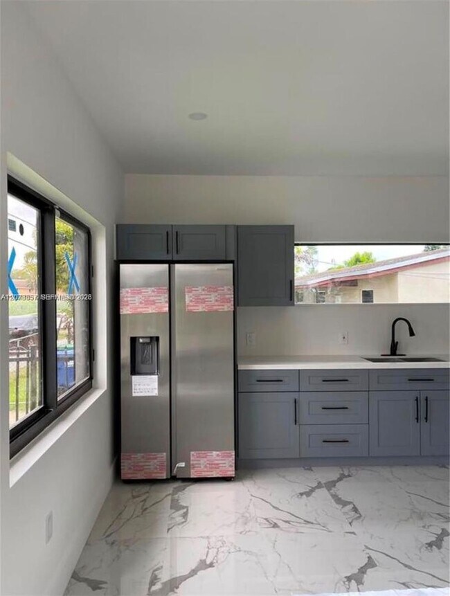 Building Photo - 26515 SW 139th Ave