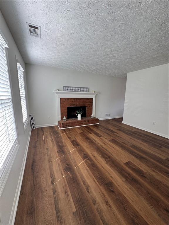 Building Photo - 1300 Duvall Pl