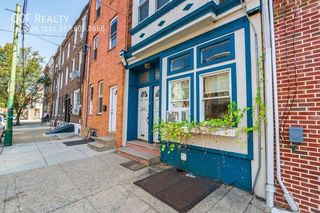 Building Photo - Two Bed Passyunk Square