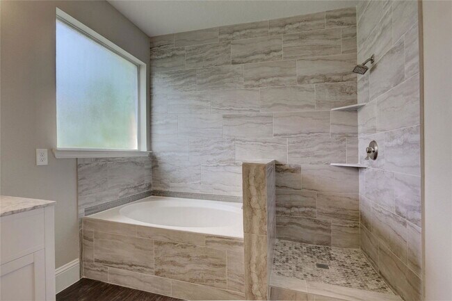 Building Photo - 10567 Sunflower Dr