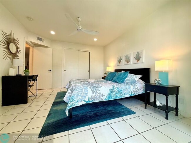 Building Photo - 2600 S Ocean Dr