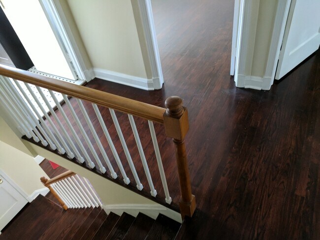 Building Photo - 1508 Langford Rd