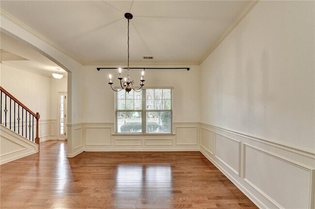 Building Photo - 5013 Groover Dr