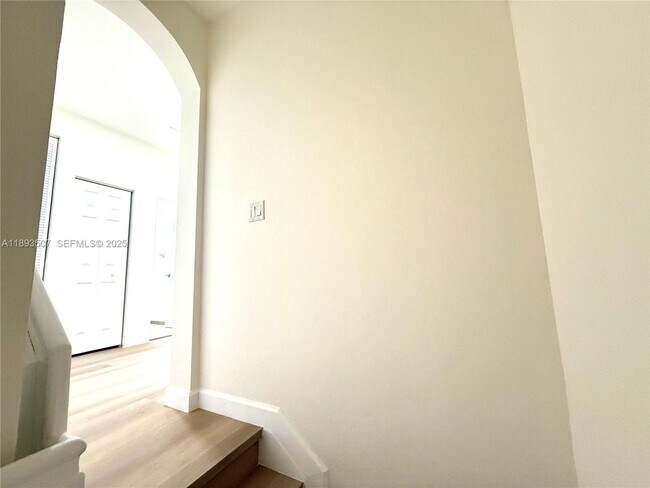 Building Photo - 9446 SW 170th Passage