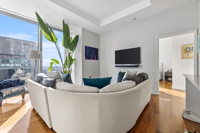 Building Photo - 1 Dalton St