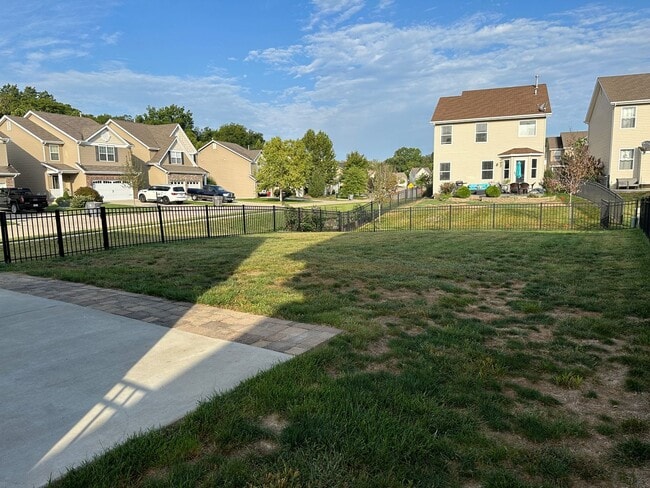 Building Photo - Coming SOON! Beautiful 3-Bedroom Townhome in Wentzville with Finished Basement and Community Amen...