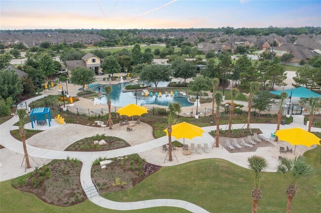Building Photo - 1510 Park Path Dr