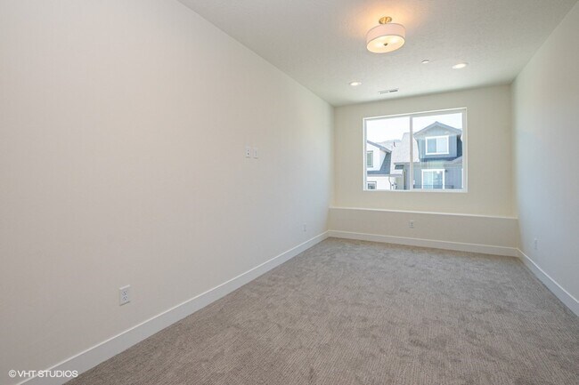 Building Photo - 3208 Quarry Springs Dr