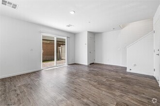 Building Photo - 3719 Enchanted Sky St