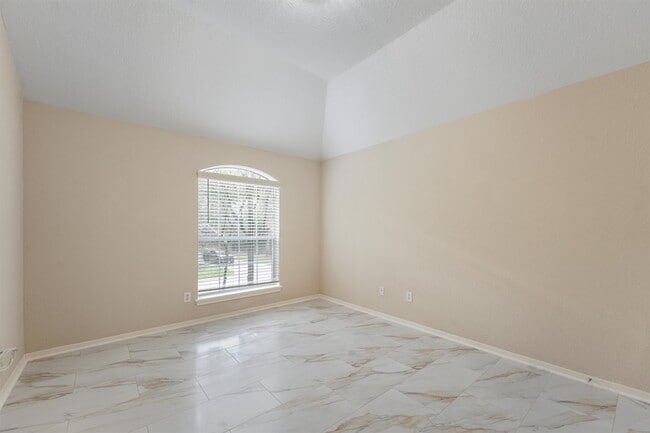 Building Photo - 91 S Downy Willow Cir