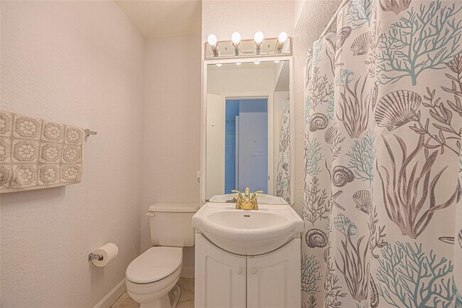 Building Photo - 9541 SW 1st Ct