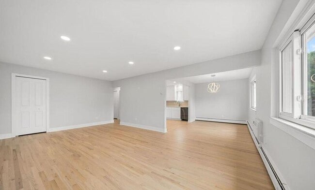 Building Photo - 4113 Telegraph Rd