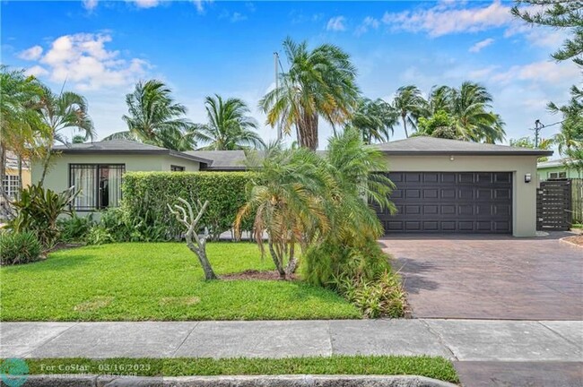 Building Photo - 1200 Guava Isle