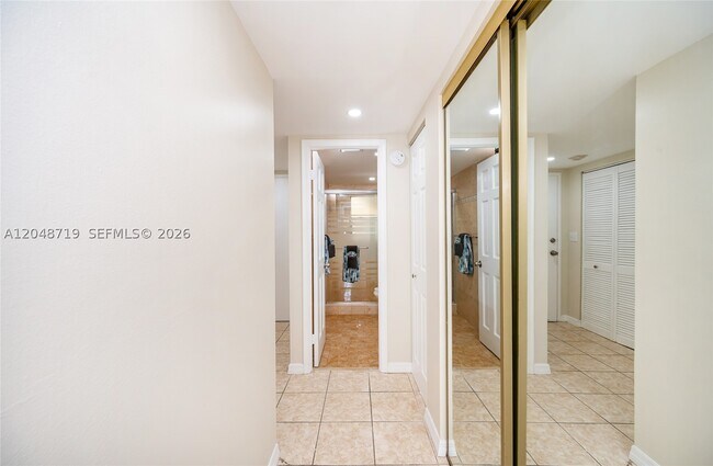 Building Photo - 7705 SW 86th St