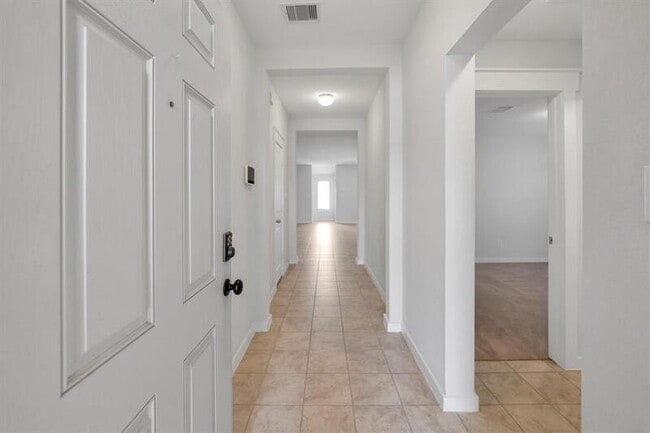 Building Photo - 31415 Stone Ridge Forest Dr