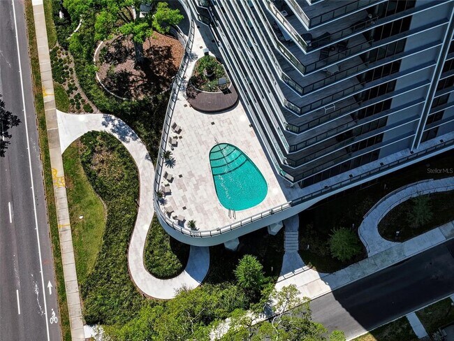 Building Photo - 3101 Bayshore Blvd