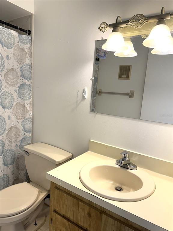 Building Photo - 13608 S Village Dr