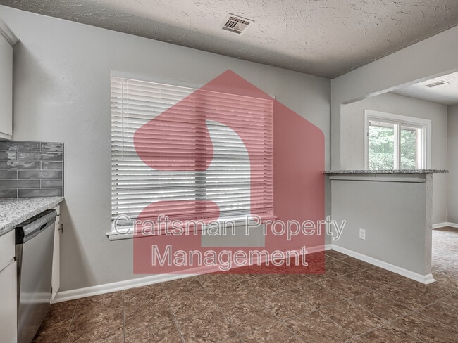 Building Photo - 10504 Ridgeview Dr