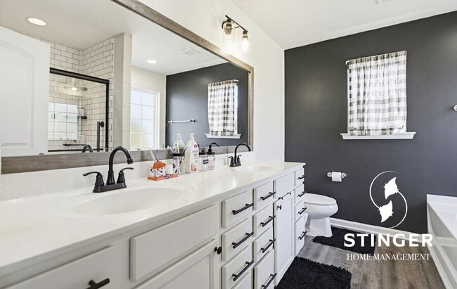 Building Photo - 100 Patriot Ct